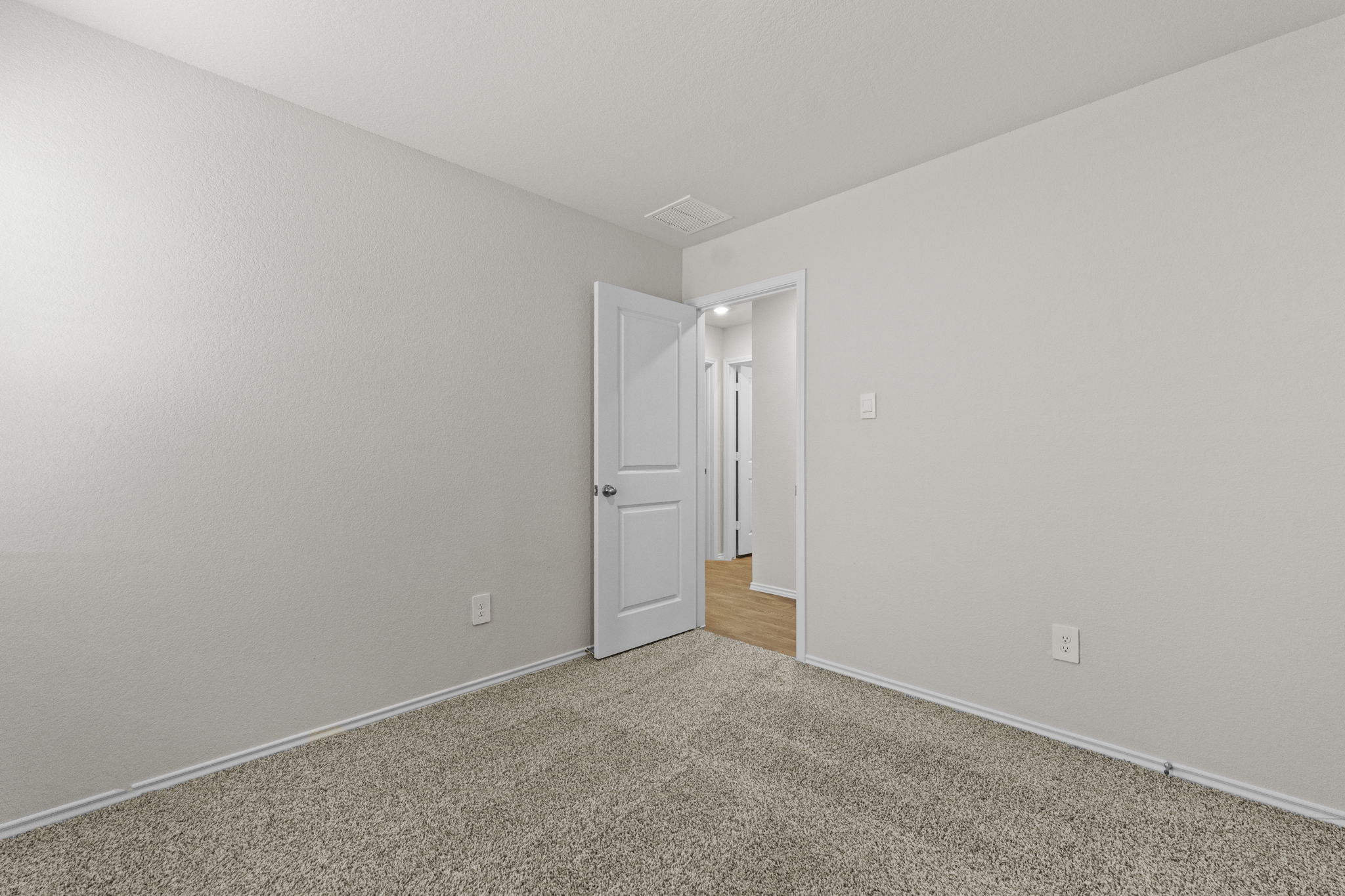 307 Wild Goose Drive Luling, TX 78648 - Photo 13 of 32