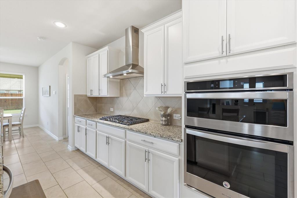 1021 Plateau Rdg Way Fort Worth, TX 76052 - Photo 13 of 40 Gallery Image 13