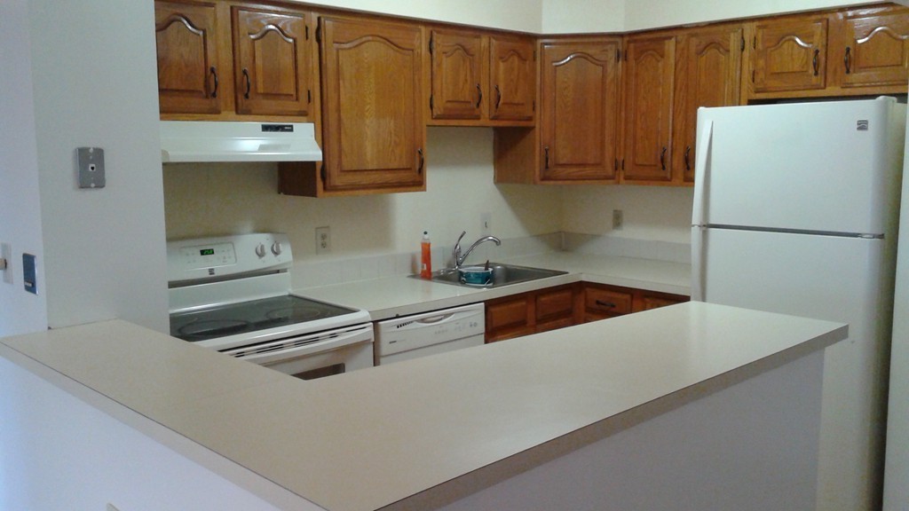 4975 Washington Street, Unit 410 Boston, MA 02132 - Photo 4 of 7