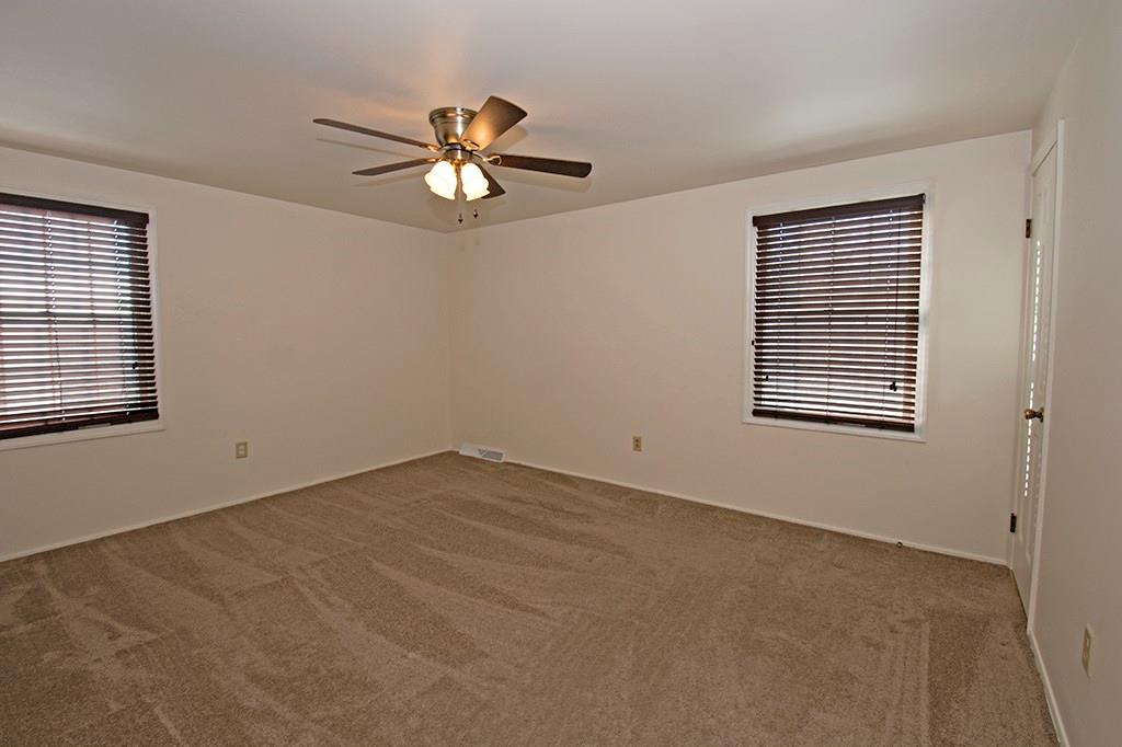 5155 Keiners Lane Pittsburgh, PA 15276 - Photo 15 of 25