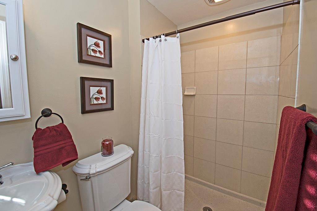 5155 Keiners Lane Pittsburgh, PA 15276 - Photo 17 of 25