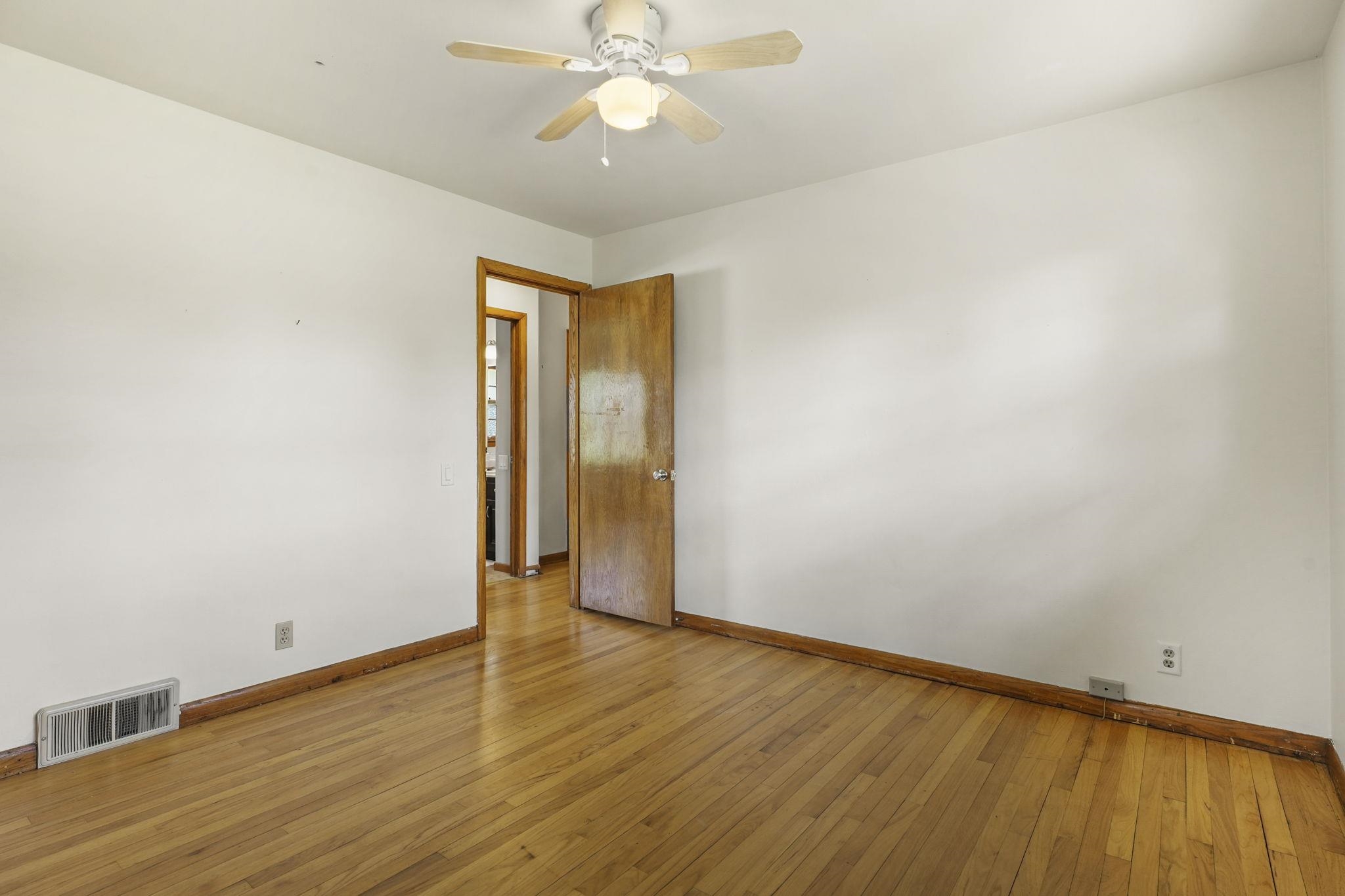 512 Prospect Road Waunakee, WI 53597 - Photo 26 of 54