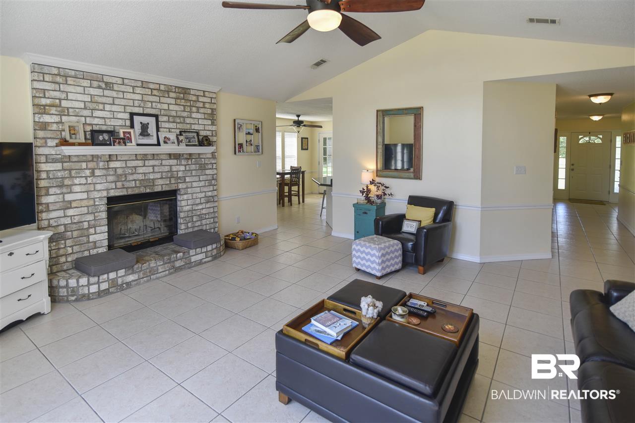 18525 Kendrick Road Robertsdale, AL 36567 - Photo 23 of 36