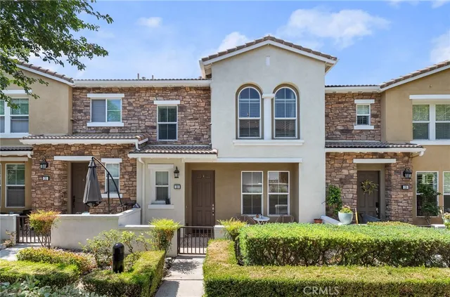 $540,000 | 15723 Parkhouse Drive, Unit 30, Fontana, CA 92336