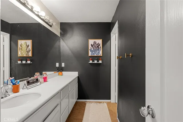 $540,000 | 15723 Parkhouse Drive, Unit 30, Fontana, CA 92336