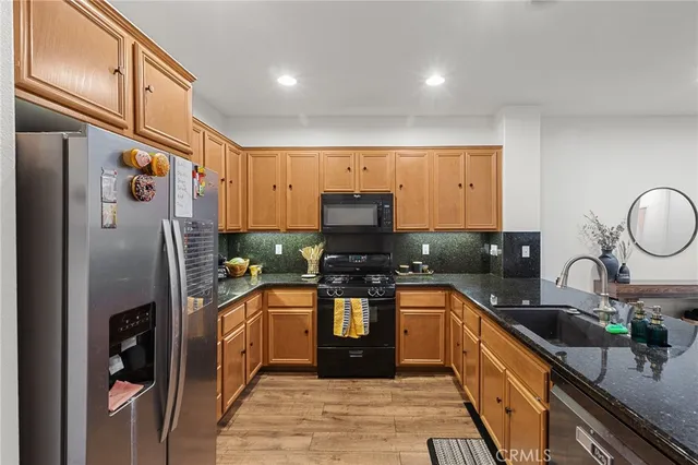 $540,000 | 15723 Parkhouse Drive, Unit 30, Fontana, CA 92336