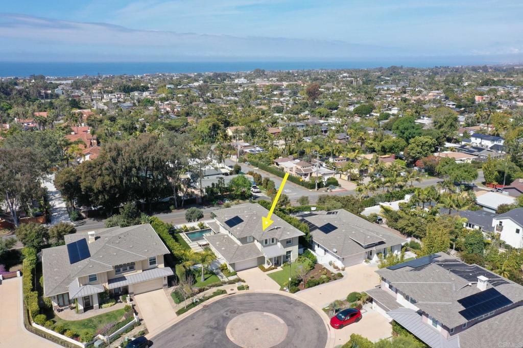 661 Jocelyn Way Encinitas, CA 92024 - Photo 20 of 21 an aerial view of a city with lots of residential buildings