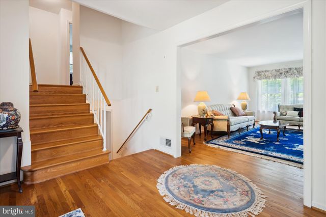 $925,000 | 8307 Kay Court, Annandale, VA 22003