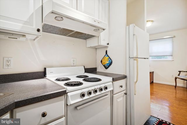 $925,000 | 8307 Kay Court, Annandale, VA 22003