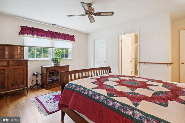 $925,000 | 8307 Kay Court, Annandale, VA 22003