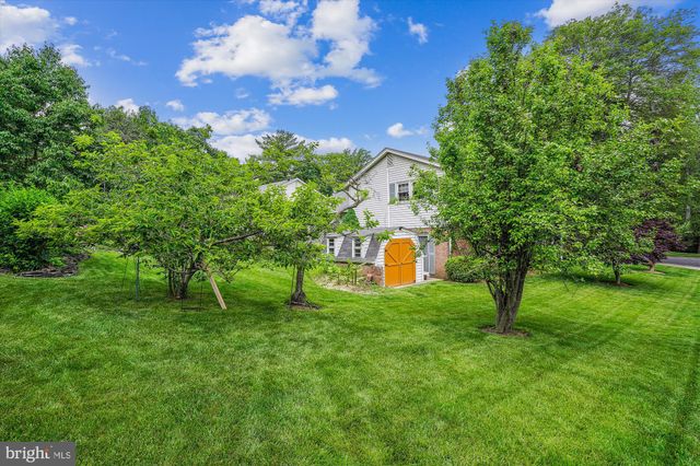 $925,000 | 8307 Kay Court, Annandale, VA 22003