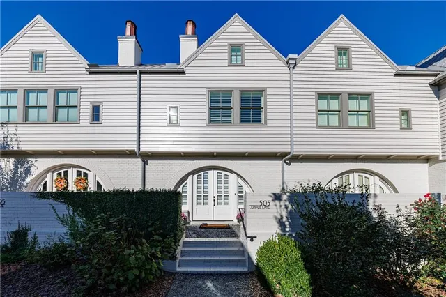 $672,000 | 505 Juniper Lane, Fayetteville, GA 30214