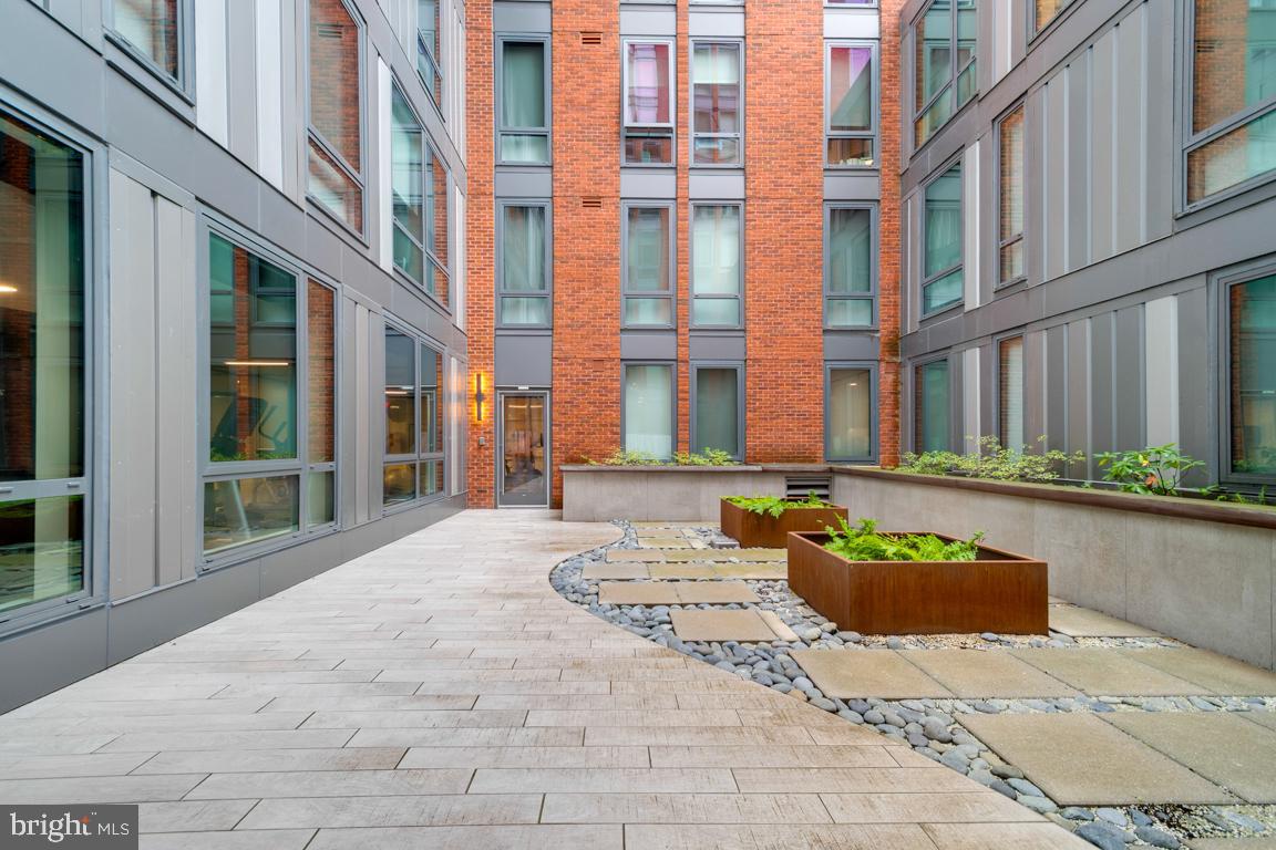 1211 Van Street Southeast, Unit 806 Washington, DC 20003 - Photo 17 of 34 Community Amenities