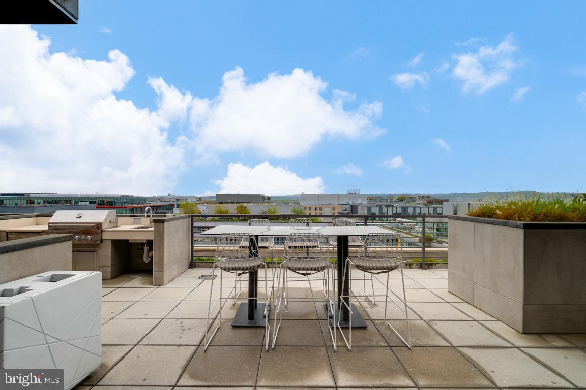 1211 Van Street Southeast, Unit 806 Washington, DC 20003 - Photo 27 of 34 Community Amenities Roof