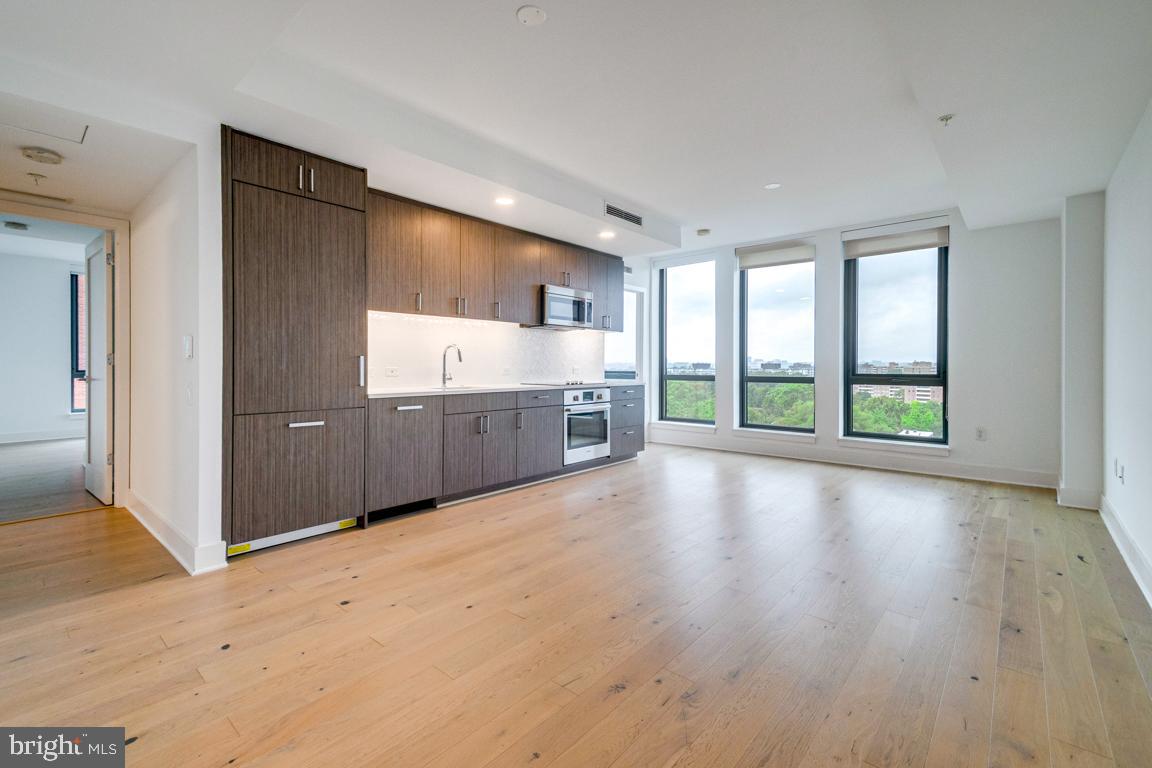 1211 Van Street Southeast, Unit 806 Washington, DC 20003 - Photo 3 of 35