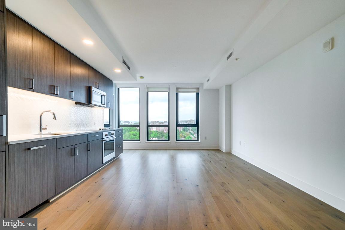 1211 Van Street Southeast, Unit 806 Washington, DC 20003 - Photo 6 of 35