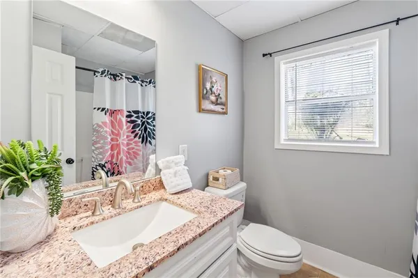 $374,999 | 2957 Maverick Trail, Gainesville, GA 30507