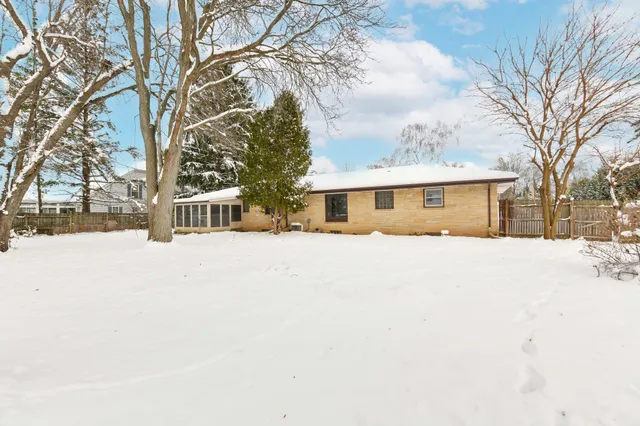 $400,000 | W131S6689 Kipling Drive, Muskego, WI 53150