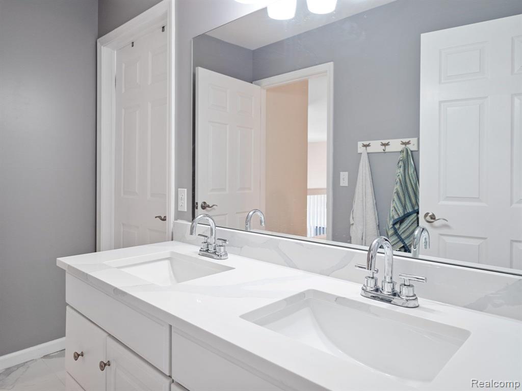7066 Kennesaw Road Canton, MI 48187 - Photo 55 of 81