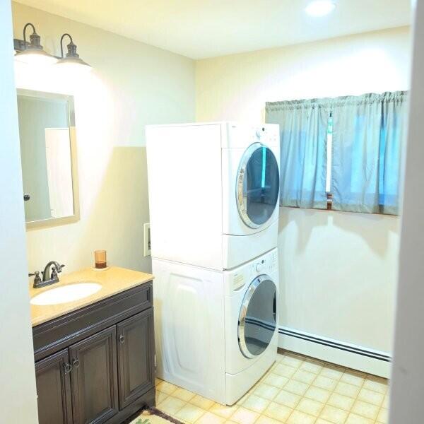 69 Morse Road Fort Fairfield, ME 04742 - Photo 26 of 53 1st Floor Bathroom