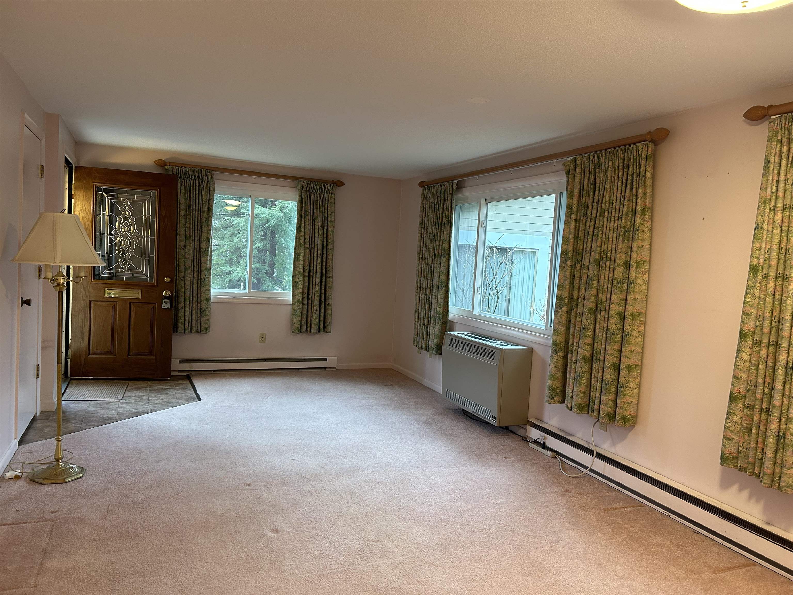 17 Amoskeag Road Concord, NH 03301 - Photo 2 of 13 Gallery Image 2