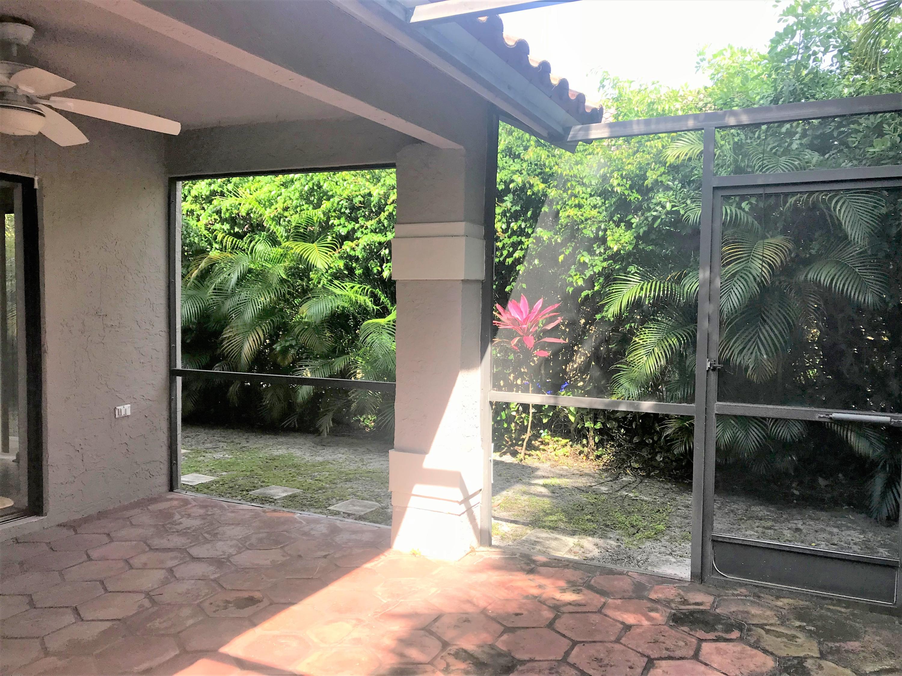 10405 Islander Drive Boca Raton, FL 33498 - Photo 7 of 29 Patio
