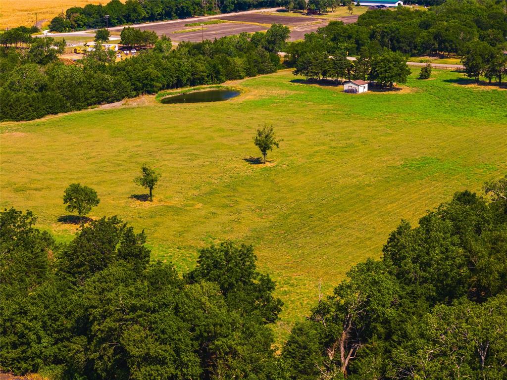 9574 County Road 502 Blue Ridge, TX 75424 - Photo 11 of 33 a view of an ocean from a house