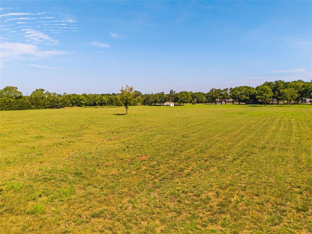 9574 County Road 502 Blue Ridge, TX 75424 - Photo 13 of 33 a view of an ocean from a city
