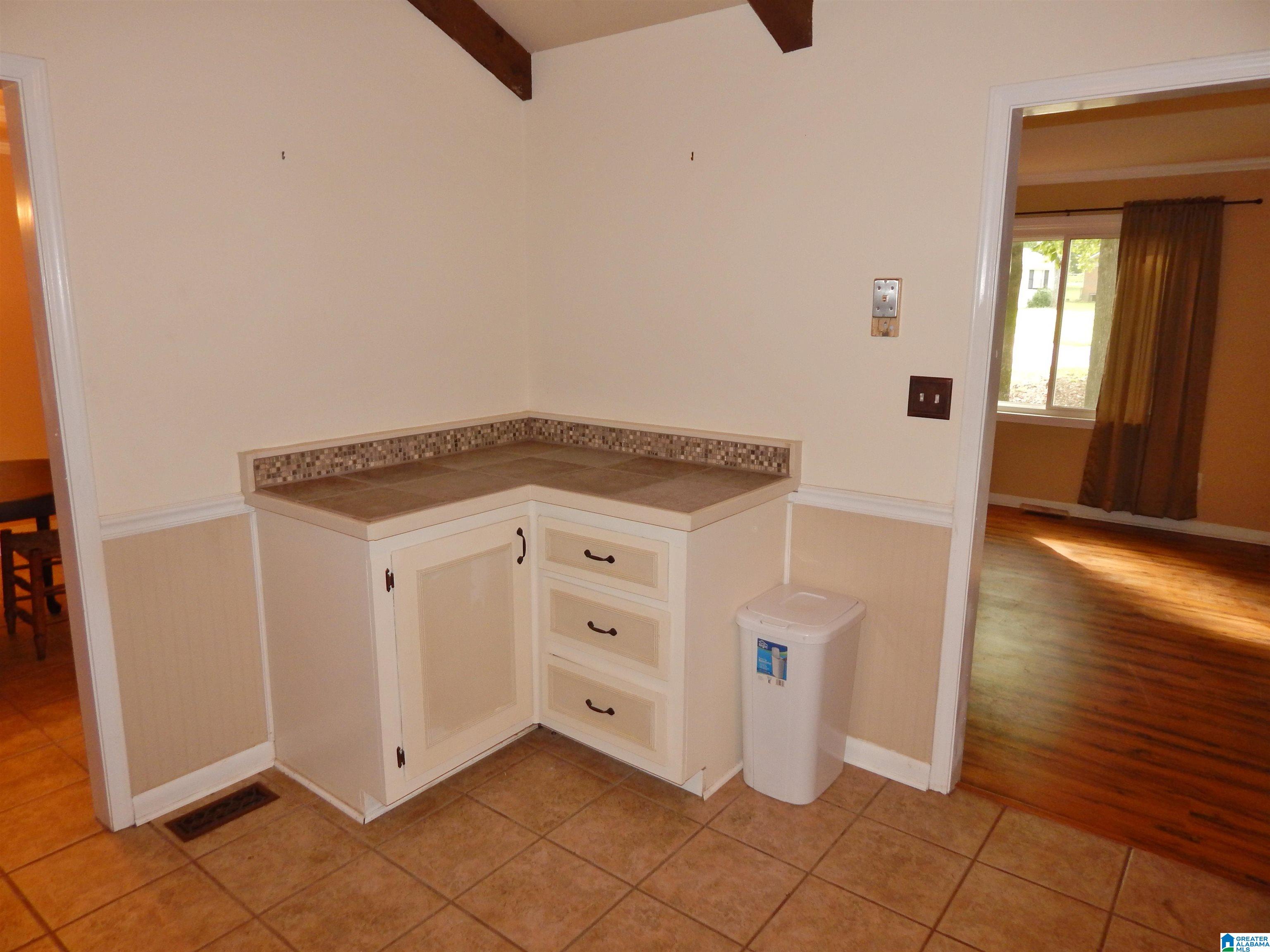 1804 Smoke Tree Lane Alabaster, AL 35007 - Photo 13 of 50