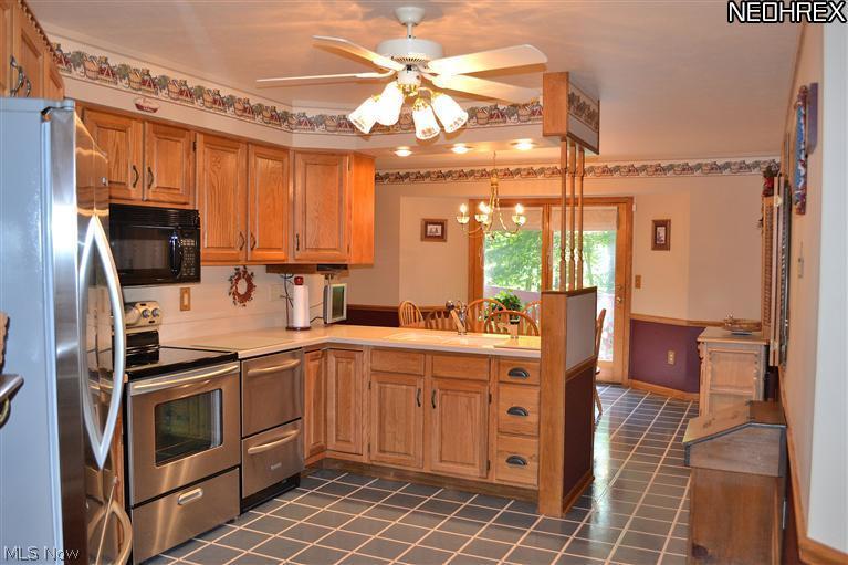 2130 Maple Road Stow, OH 44224 - Photo 6 of 23