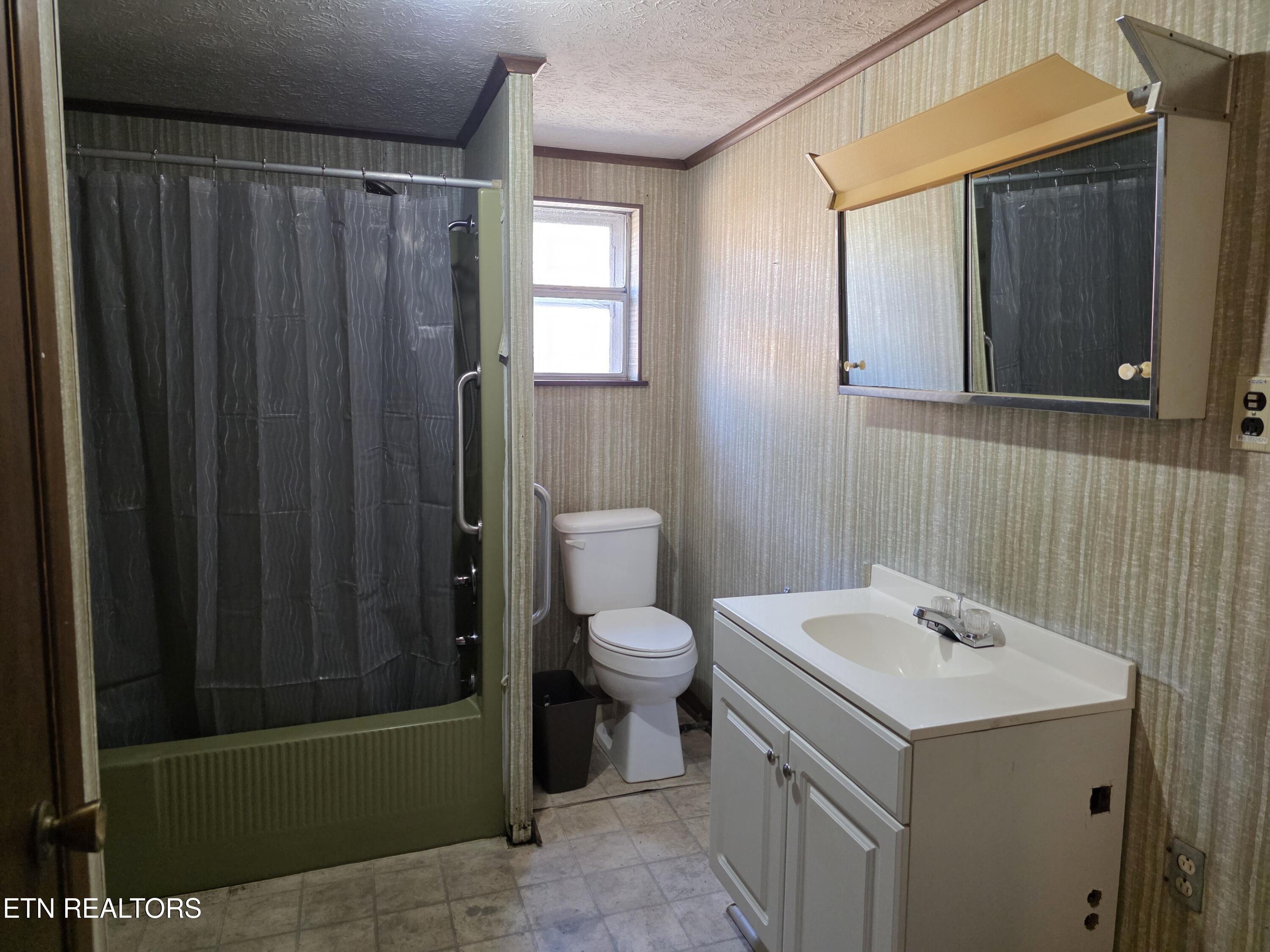 385 Shelton Road Newport, TN 37821 - Photo 13 of 44 1000022923