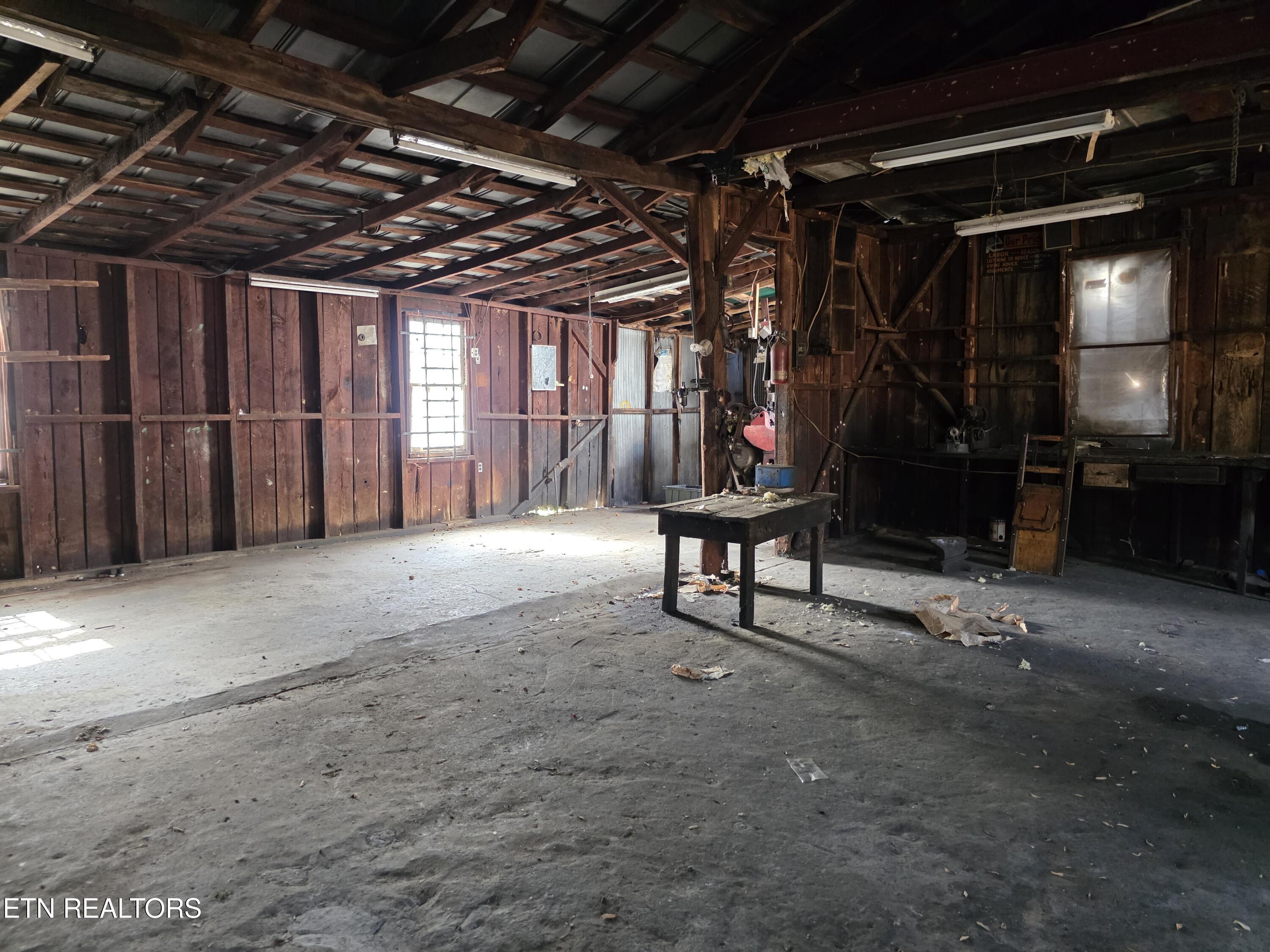 385 Shelton Road Newport, TN 37821 - Photo 19 of 44 1000022959