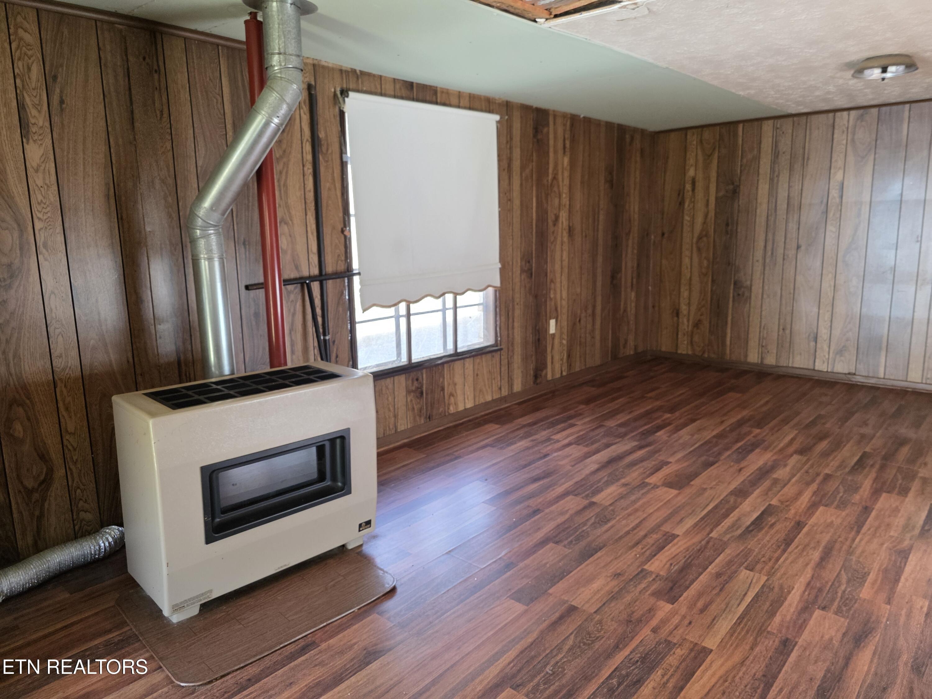 385 Shelton Road Newport, TN 37821 - Photo 7 of 44 1000022934