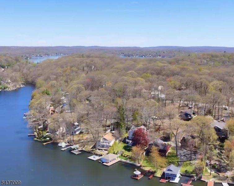 5 Oneida Avenue Hopatcong, NJ 07843 - Photo 2 of 3 a view of a city
