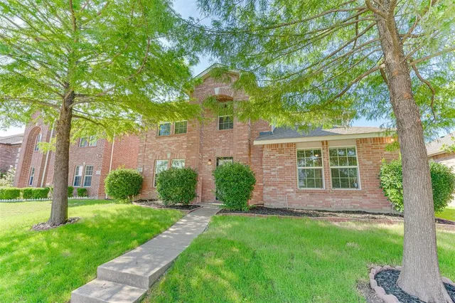 $475,900 | 1320 Red River Lane, Allen, TX 75002