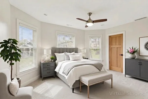$999,900 | 885 Geneva Road, St. Charles, IL 60174