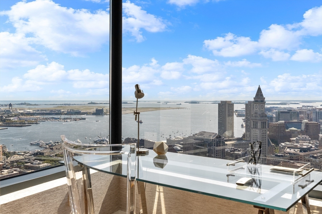 110 Sudbury Street, Unit 4002 Boston, MA 02114 - Photo 11 of 42 a view of a terrace with city view