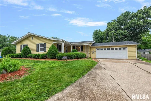 $215,000 | 124 Nottingham Road, Springfield, IL 62704