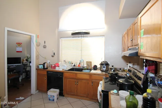 $430,000 | 932 East Manor Drive, Chandler, AZ 85225