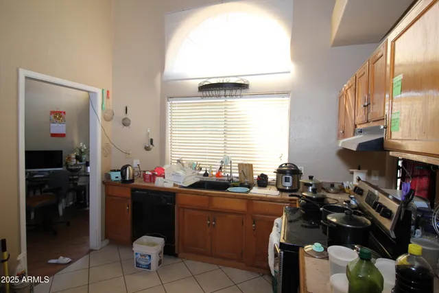 $430,000 | 932 East Manor Drive, Chandler, AZ 85225