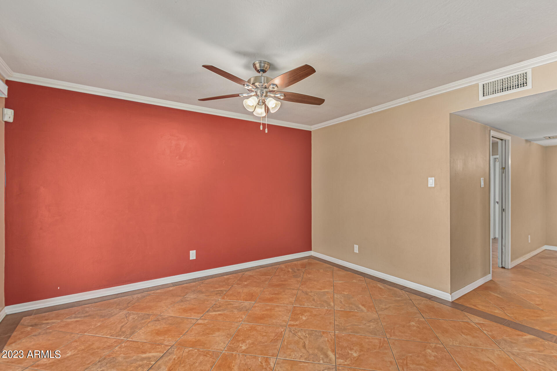 6740 South Terrace Road Tempe, AZ 85283 - Photo 16 of 43 Great Room Dining Area