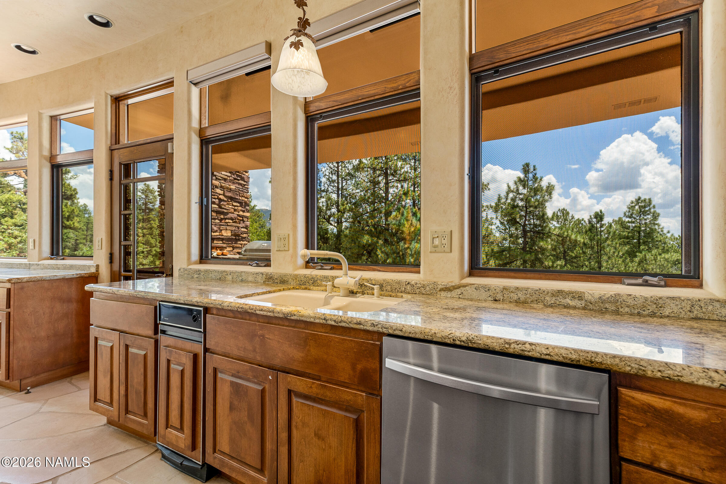 1520 Tolchaco Road Flagstaff, AZ 86001 - Photo 43 of 103 1520 W Tolchaco Rd-44