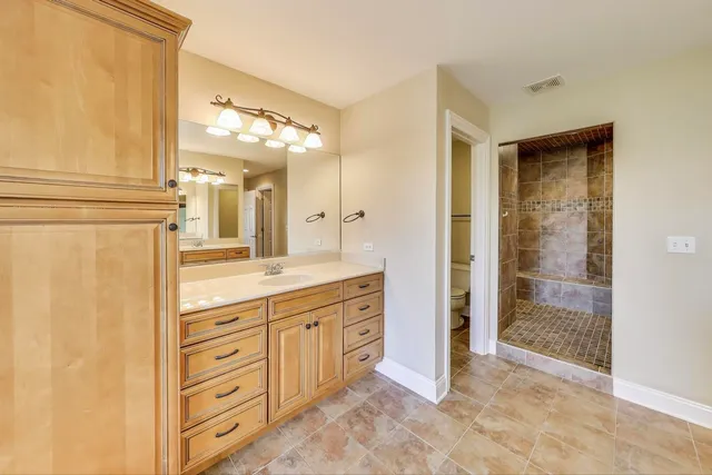 $950,000 | 24744 North Golden Oat Circle, Cary, IL 60013