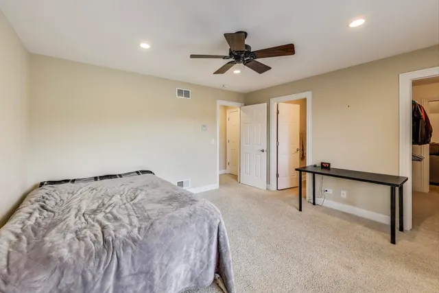 $950,000 | 24744 North Golden Oat Circle, Cary, IL 60013