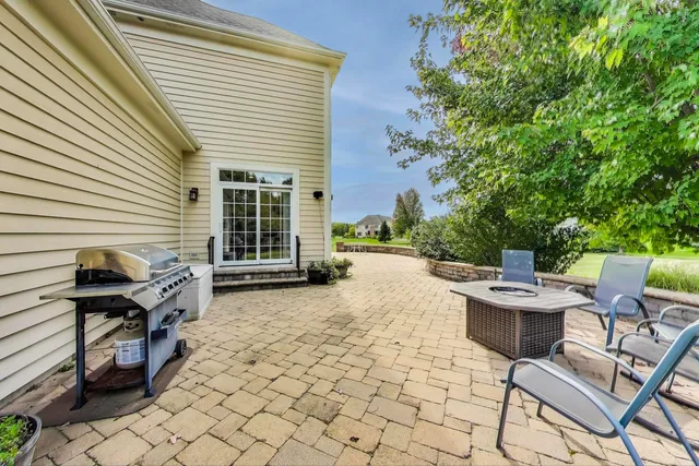 $950,000 | 24744 North Golden Oat Circle, Cary, IL 60013