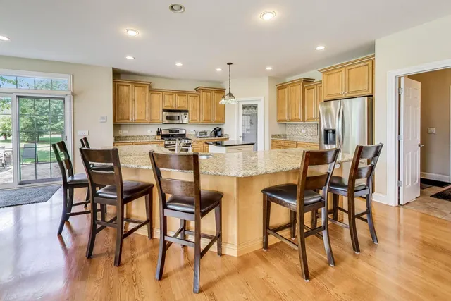 $950,000 | 24744 North Golden Oat Circle, Cary, IL 60013