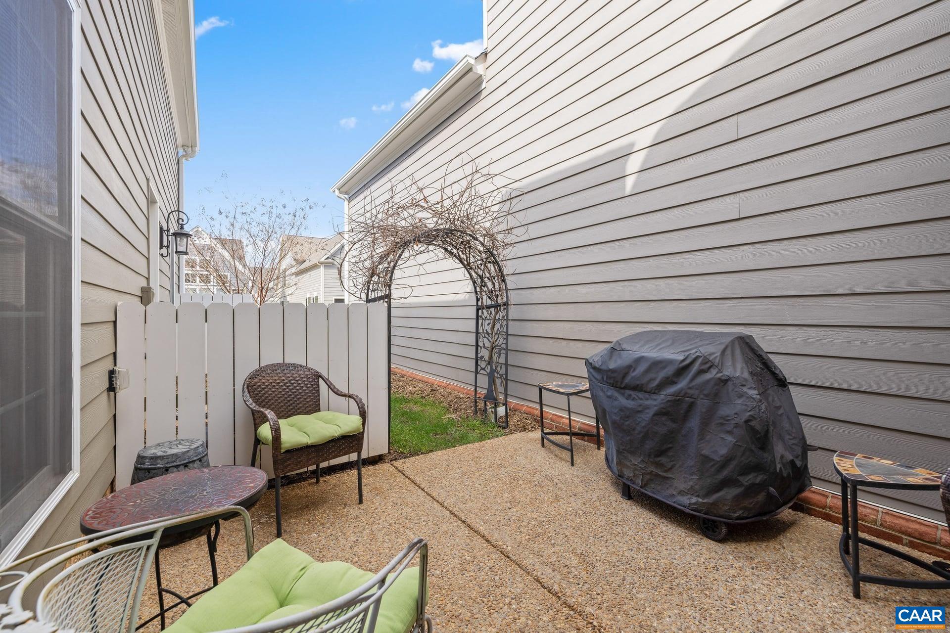 3432 Rowcross Street Crozet, VA 22932 - Photo 5 of 40