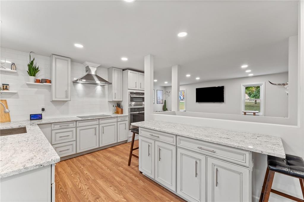 215 Moody Road Imperial, PA 15126 - Photo 8 of 50 Gallery Image 8