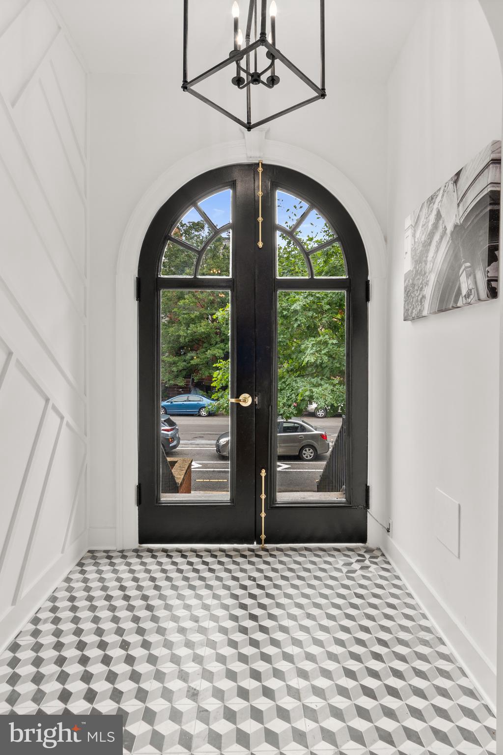 1412 15th Street Northwest, Unit 1 Washington, DC 20005 - Photo 2 of 23