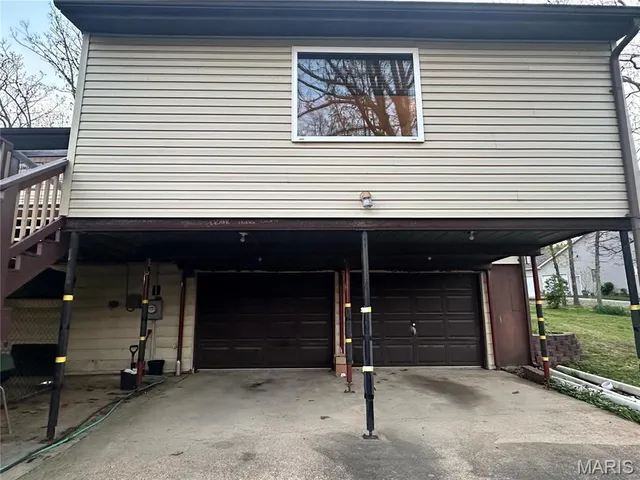 $329,900 | 34 Kathryn Drive, St. James, MO 65559